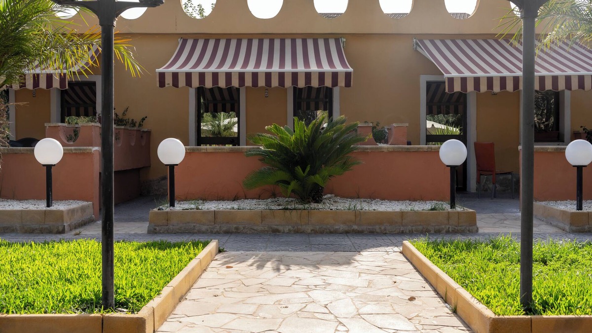 San Giorgio-Librino-San Giuseppe la Rena-Zia Lisa-Villaggio Sant'Agata House | Costa del Sole apartment 50 meters from the beach on the Catania coast