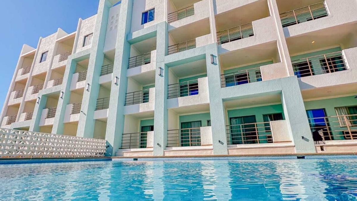 Benito Juarez Hotel | Costa Elegante Hotel & Suites