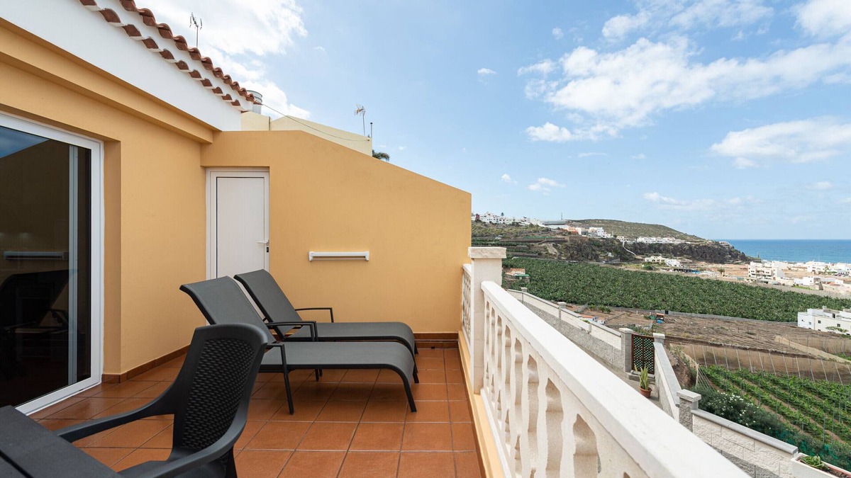 Arucas Apartment | Costa Verde - Nature Views Terrace - Parking