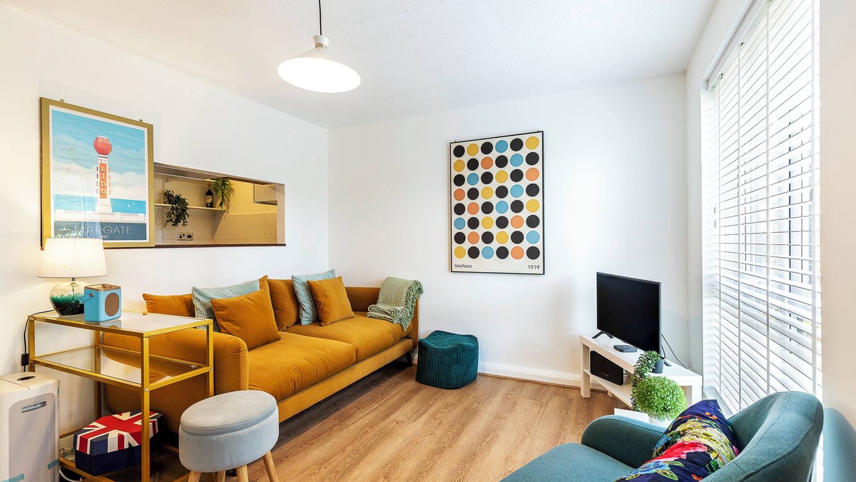 Rotherhithe Apartment | Cosy 1-Bed Flat Near Central London