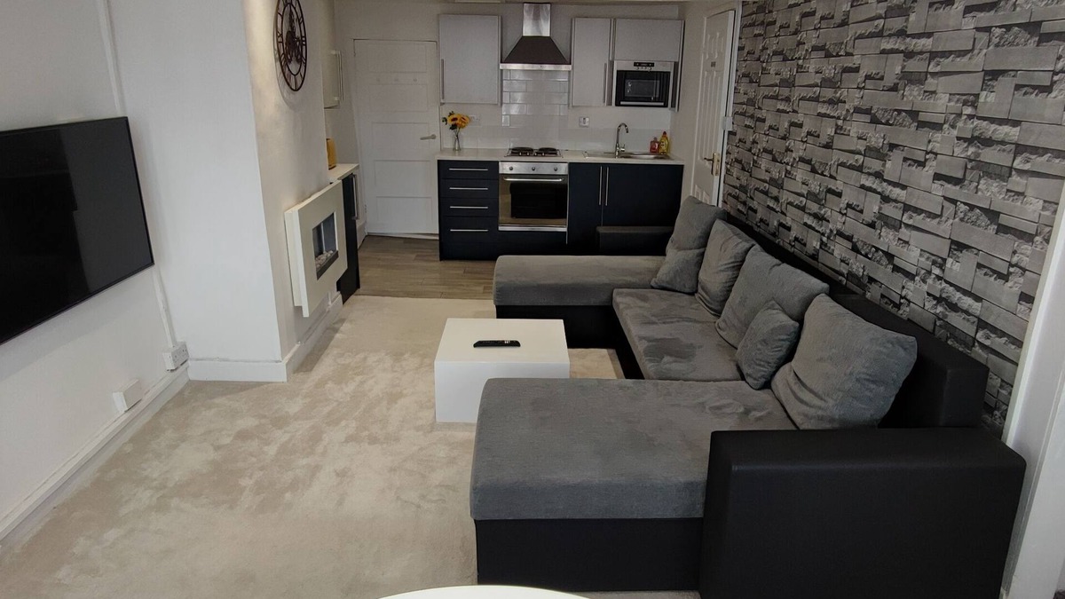 Long Itchington Apartment | Cosy 1 Bedroom Flat That Sleeps 4