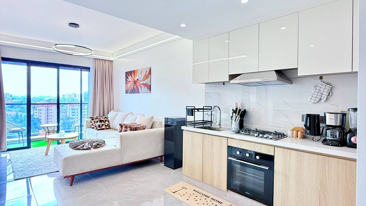 Thompson Estate Apartment | Cosy 1 br furnished rental near Junction mall in Lavington area Nairobi city.