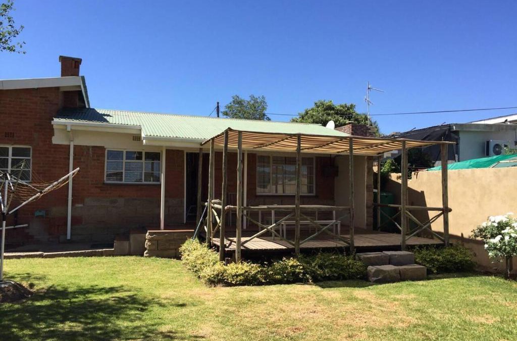 Maseru House | Cosy 2-Bed House in Maseru for perfect calm and re