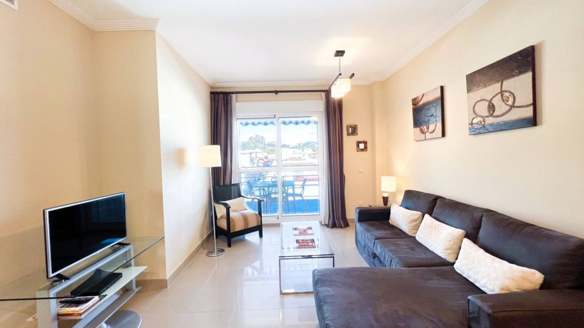 San Luis de Sabinillas Apartment | Cosy 2 bedroom flat only 150 m from the beach Sabinillas, Manilva