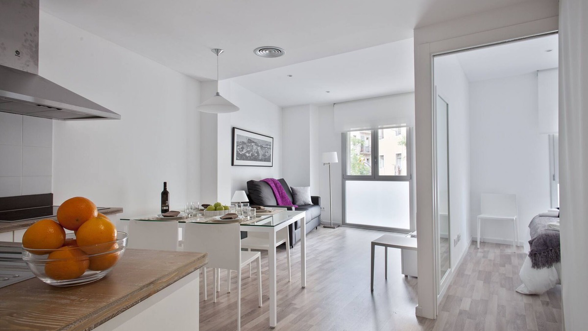 Sants-Badal Apartment | Cosy 2 bedroom next to the Magic Fountain