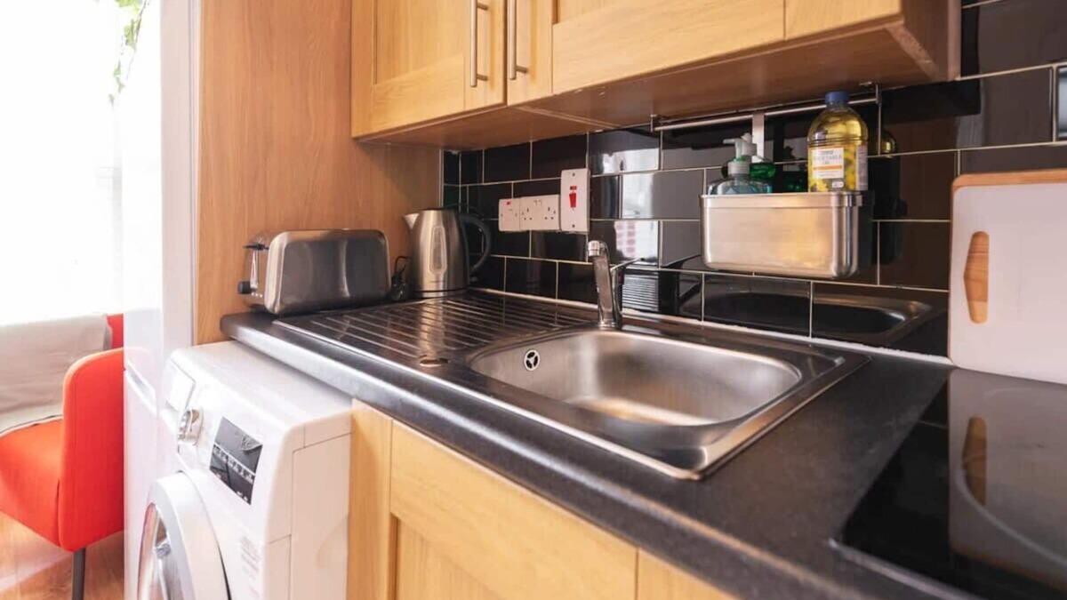Rathmines Apartment | *COSY 2BED APARTMENT*FAST WIFI*&TV*TRENDY RANELAGH