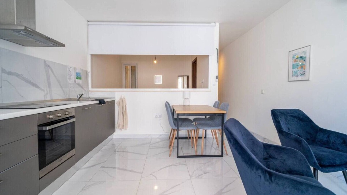 Xlendi Apartment | Cosy 2BR Apt w/private balcony in Xlendi