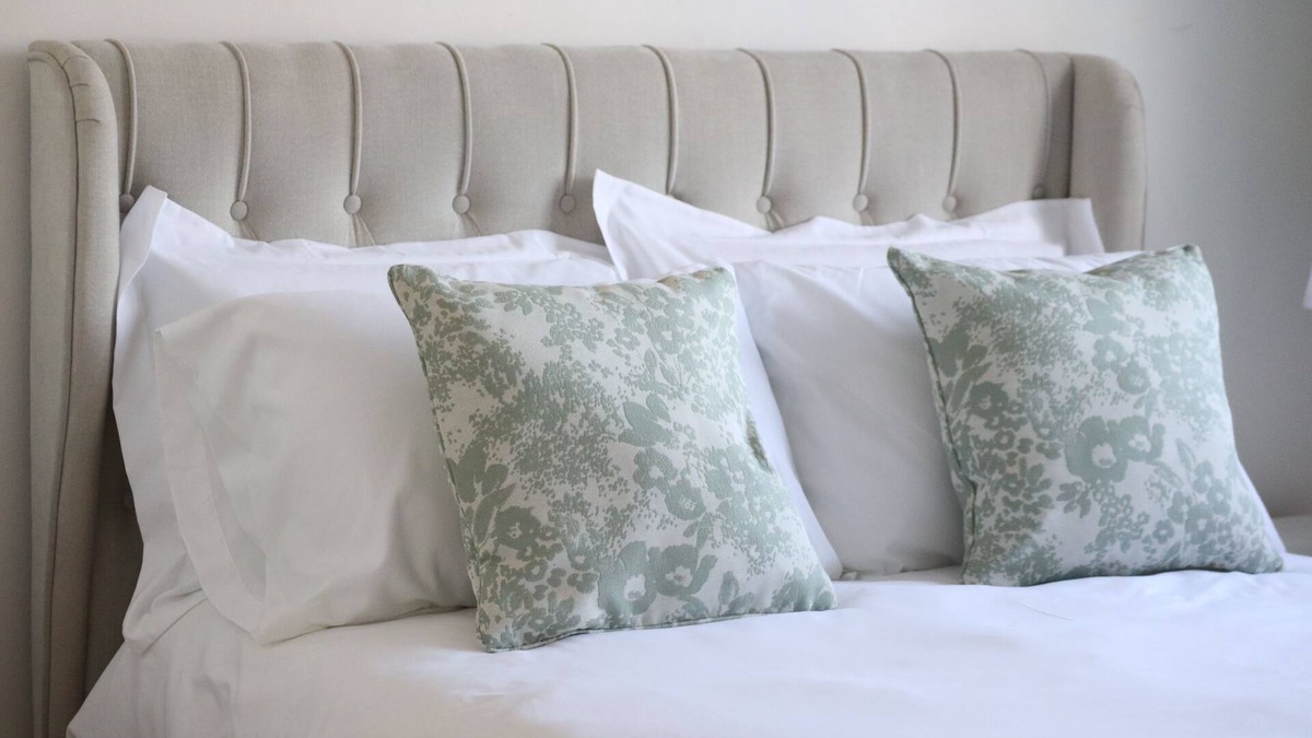 Headington House | Cosy 4-Bedroom Entire Home - Sleeps 7, Oxford