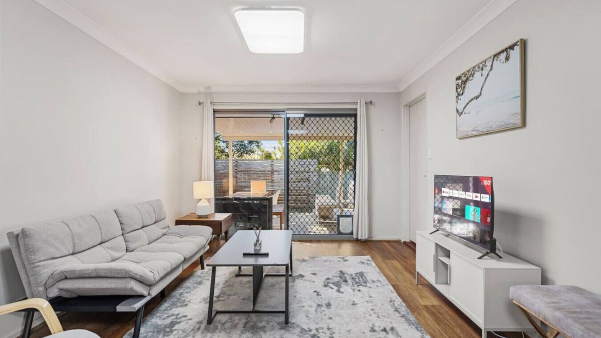 Keperra House | Cosy 4BR Home with Yard in Peaceful Keperra