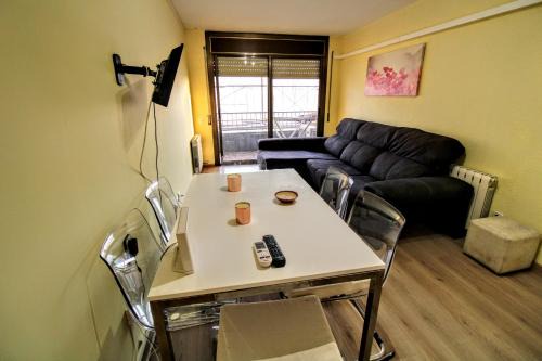Mollet del Valles Apartment | Cosy and Sunny Flat Near Barcelona