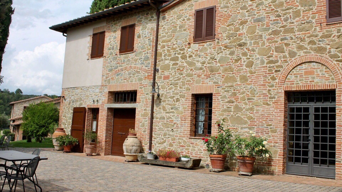 Popoltaio-Schiacciato Villa | Cosy apartment in villa for 6 people with pool, WIFI, A/C, TV, terrace and parking