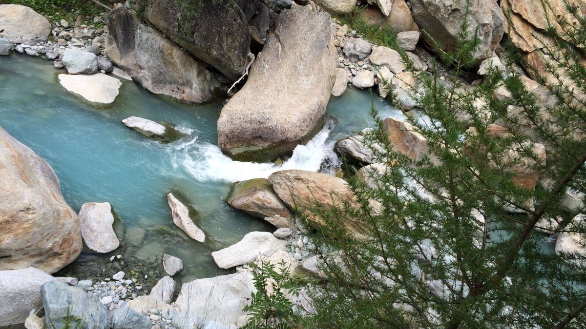 Saas Grund Apartment | Cosy apartment for 2 people with WIFI, TV, terrace, pets allowed, panoramic view and parking