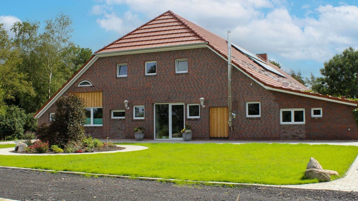 Holtriem Apartment | Cosy apartment for 2 people with WIFI, TV, terrace, pets allowed and parking