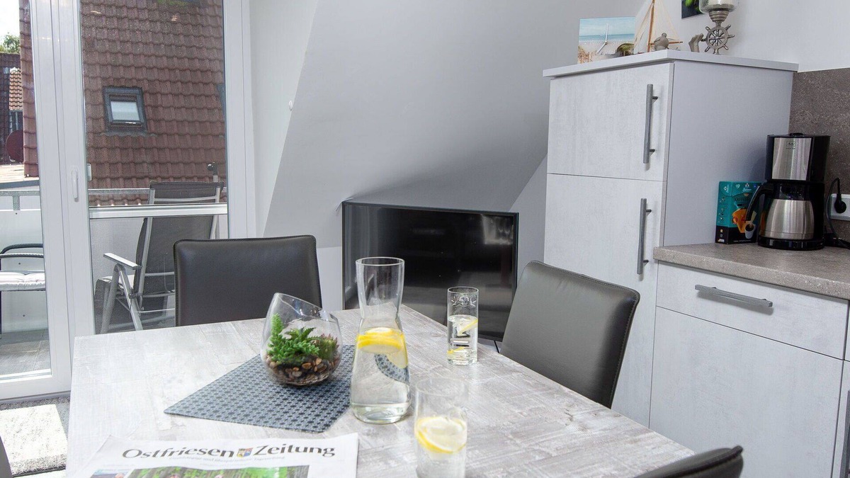 Norden Apartment | Cosy apartment for 4 people with WIFI, TV, balcony and parking