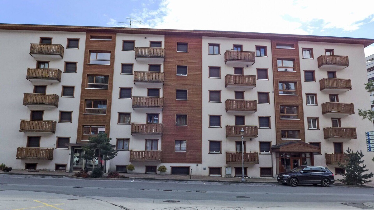 Lens Apartment | Cosy apartment for 4 people with WIFI, TV, balcony and panoramic view