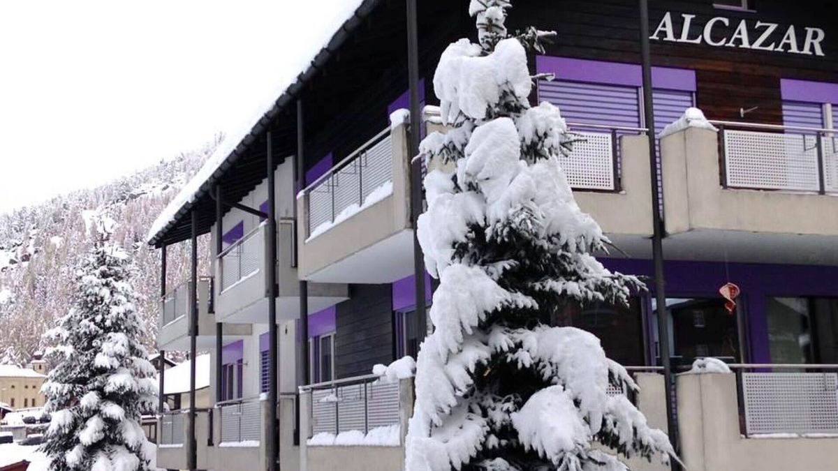 Saas-Balen Apartment | Cosy apartment for 4 people with WIFI, TV, balcony and pets allowed