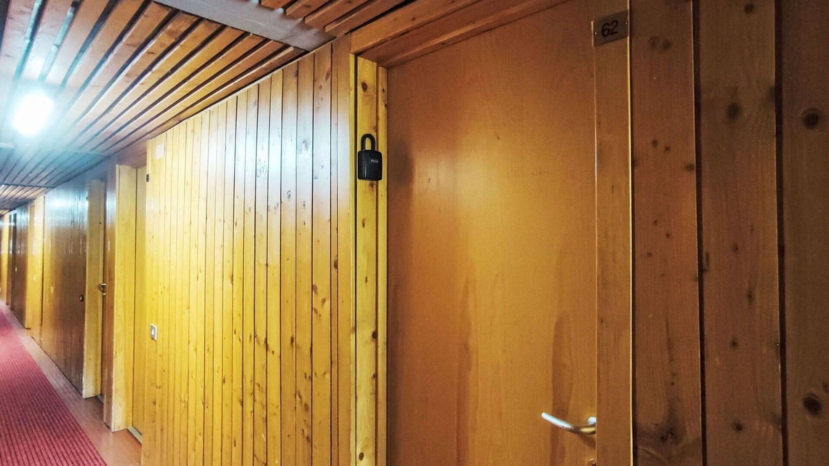 Marilleva Apartment | Cosy apartment for 5 guests with WIFI, TV, patio and parking