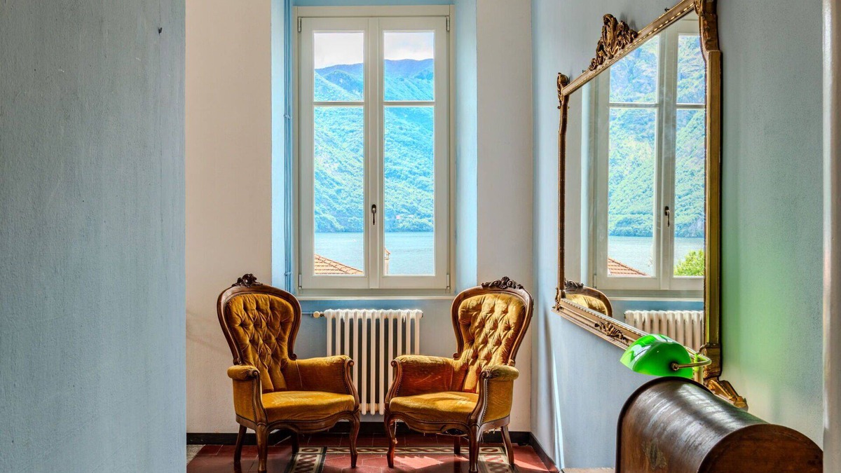Azzano Apartment | Cosy apartment for 8 people with WIFI, A/C, TV and patio