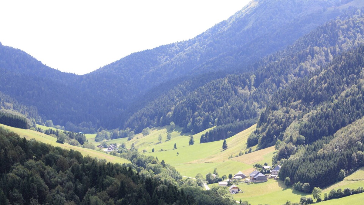 Aillon-le-Jerune Apartment | Cosy apartment at the foot of the slopes
