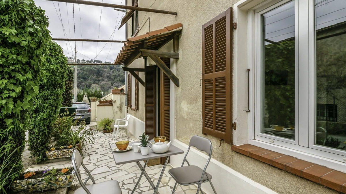 Cagnes-sur-Mer Apartment | Cosy apartment for 4 guests with A/C, WIFI, TV, terrace and parking