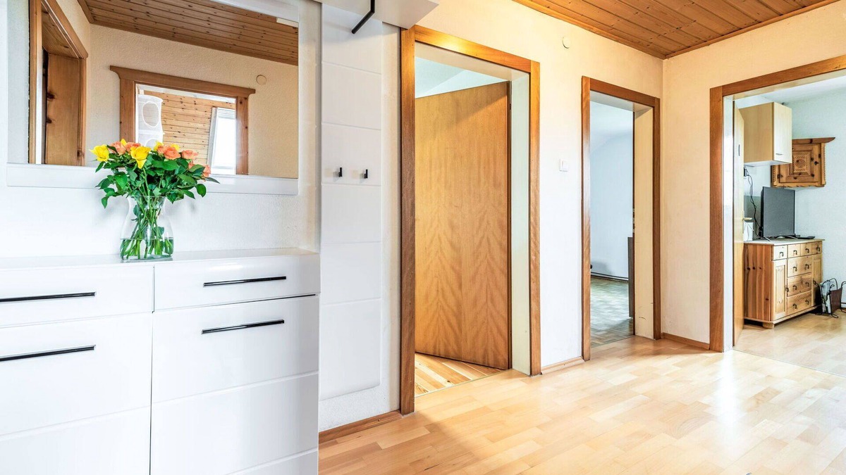 Oeblarn Villa | Cosy apartment in villa for 6 guests with WIFI, TV and parking