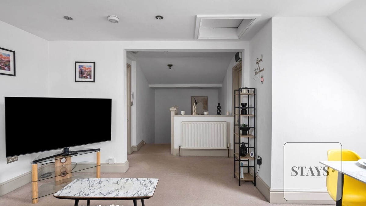 Chelmsford Apartment | Cosy apartment in Moulsham | Long Stays Welcome