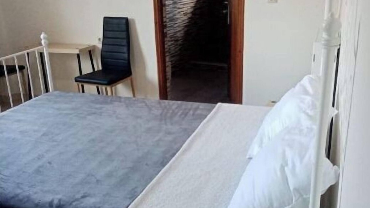 Amarinthos House | Cosy Apartment in relaxed neighbourhood
