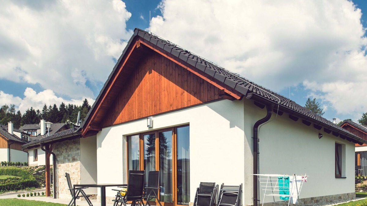 Lipno nad Vltavou House | Cosy apartment in villa for 6 people with WIFI, TV, terrace and pets allowed
