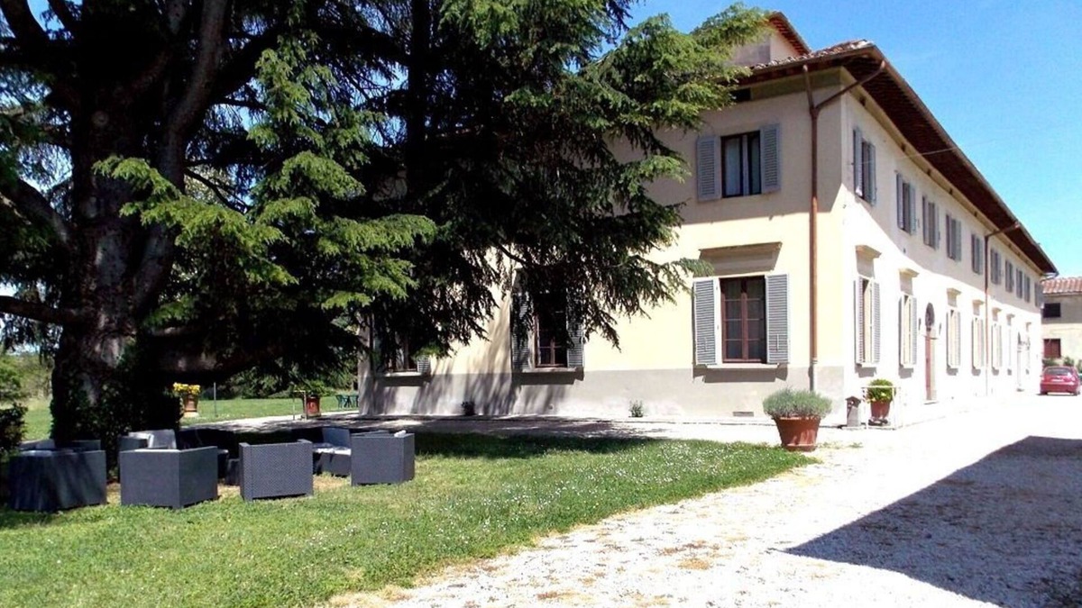 Scarperia e San Piero Villa | Cosy apartment in villa for 2 people with WIFI, pool, TV, panoramic view and parking