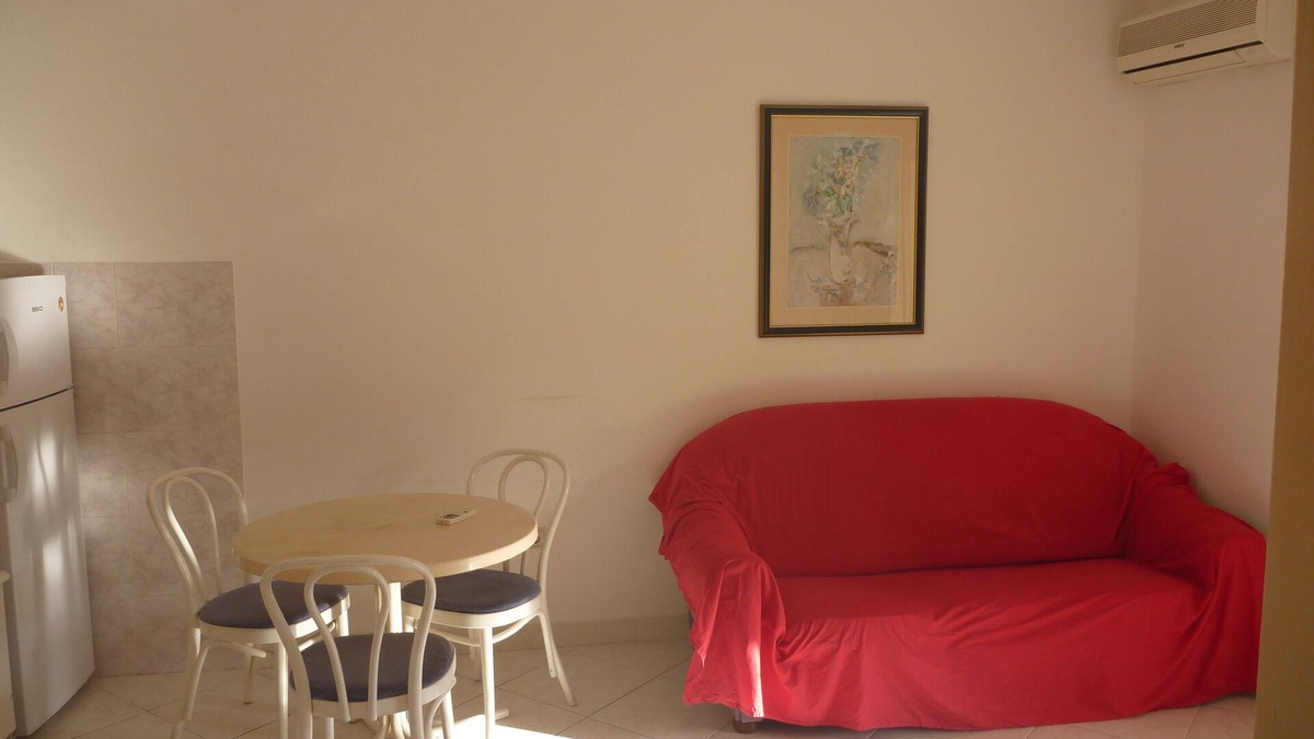 Velji Vinogradi Apartment | Cosy apartment near a beach