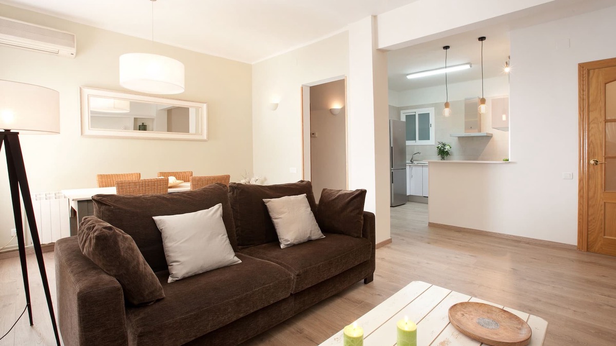 El Camp de l'Arpa del Clot Apartment | Cosy apartment near Sagrada Familia