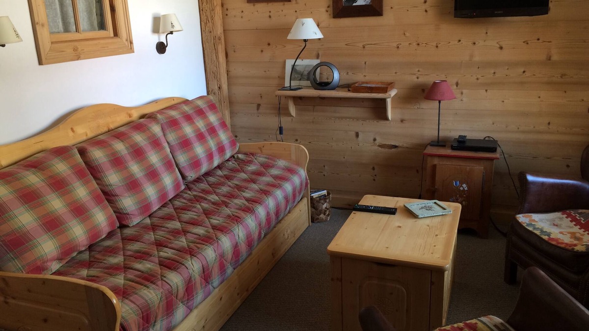 Val-d'Isere Apartment | Cosy apartment with covered parking in quiet residence