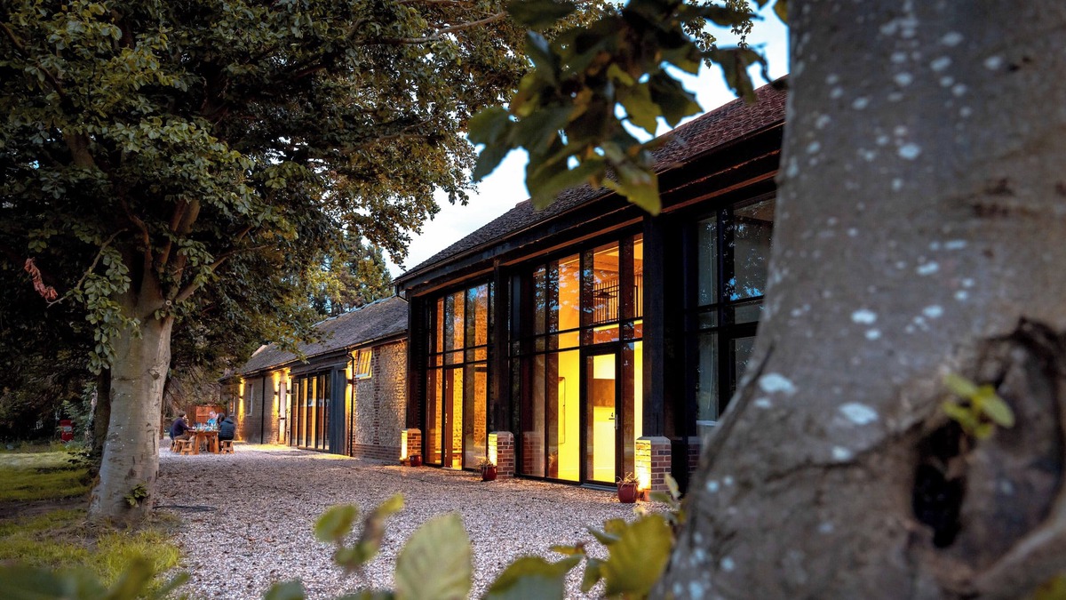 St Albans Apartment | Cosy apartment with stunning views of the Hertfordshire countryside