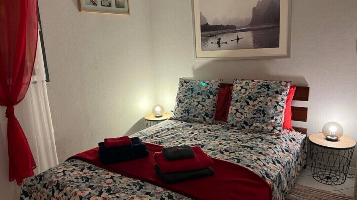 Trappes Apartment | Cosy Appartement