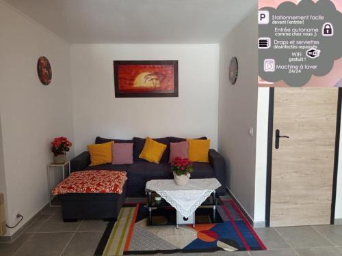 Chatillon-en-Michaille Apartment | Cosy appartement RDC-terrasse et parking privé