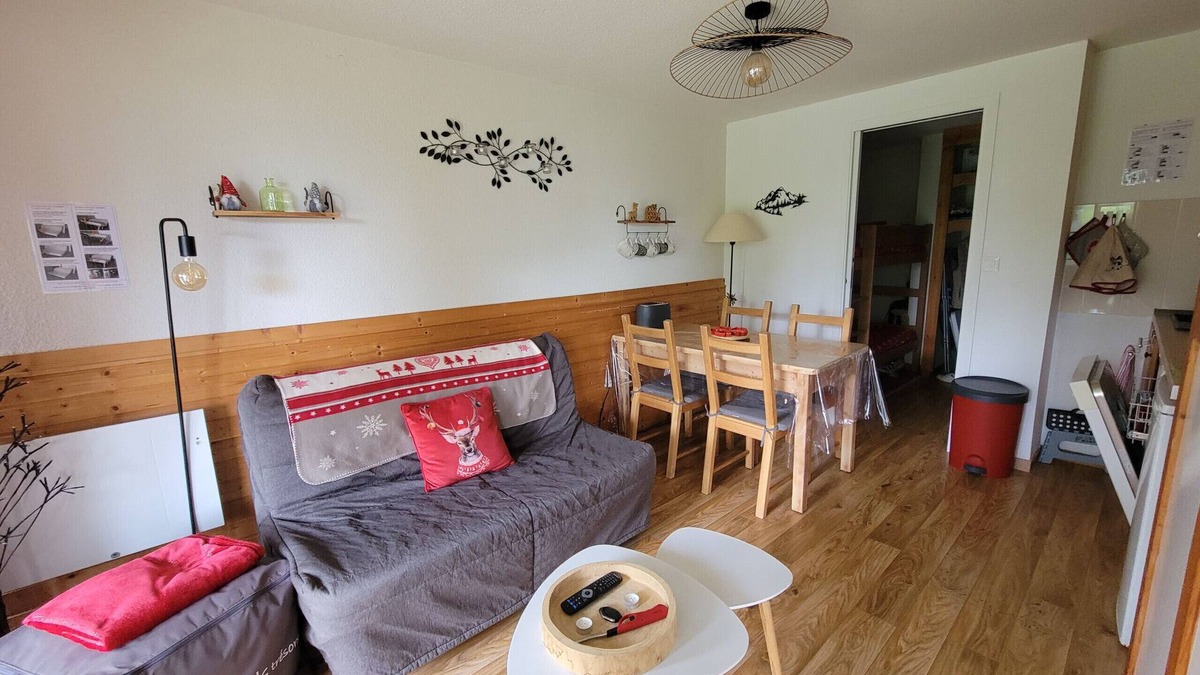 Chamrousse Apartment | Cosy apt 4 ppl, near the ski runs