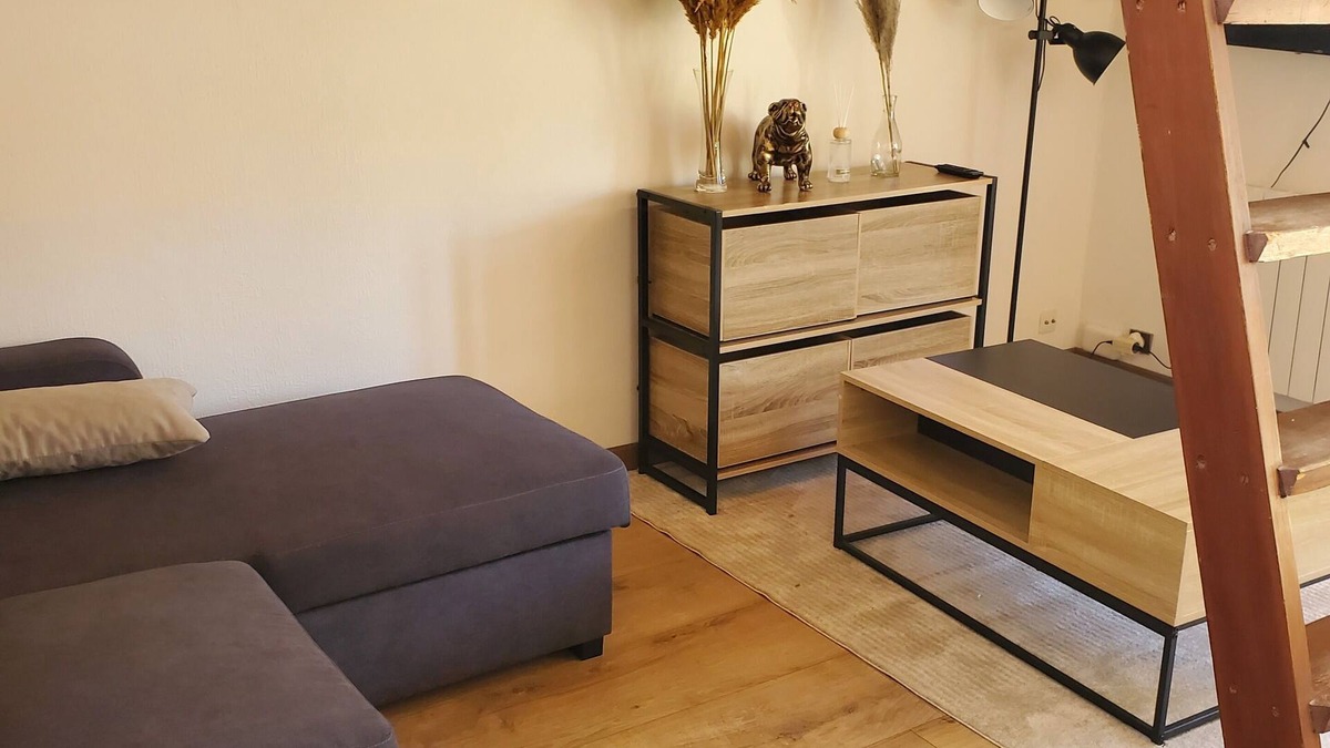 Epinal Apartment | Cosy, bright apartment - Epinal town center