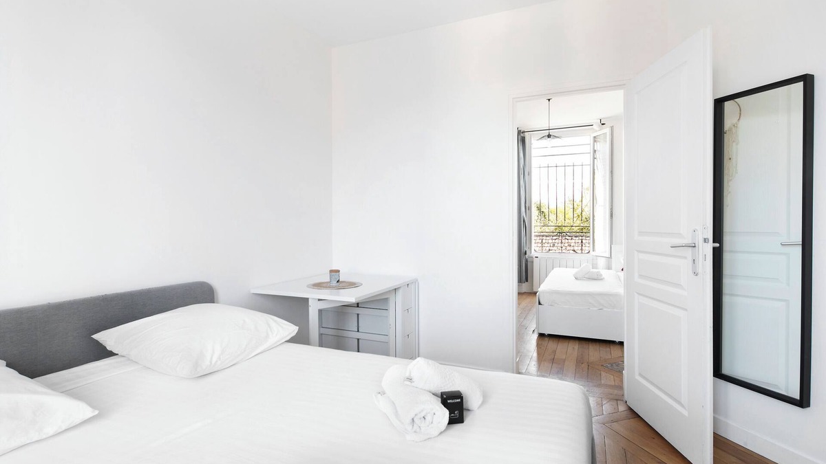 Argenteuil Apartment | Cosy cocoon just outside Paris 4P