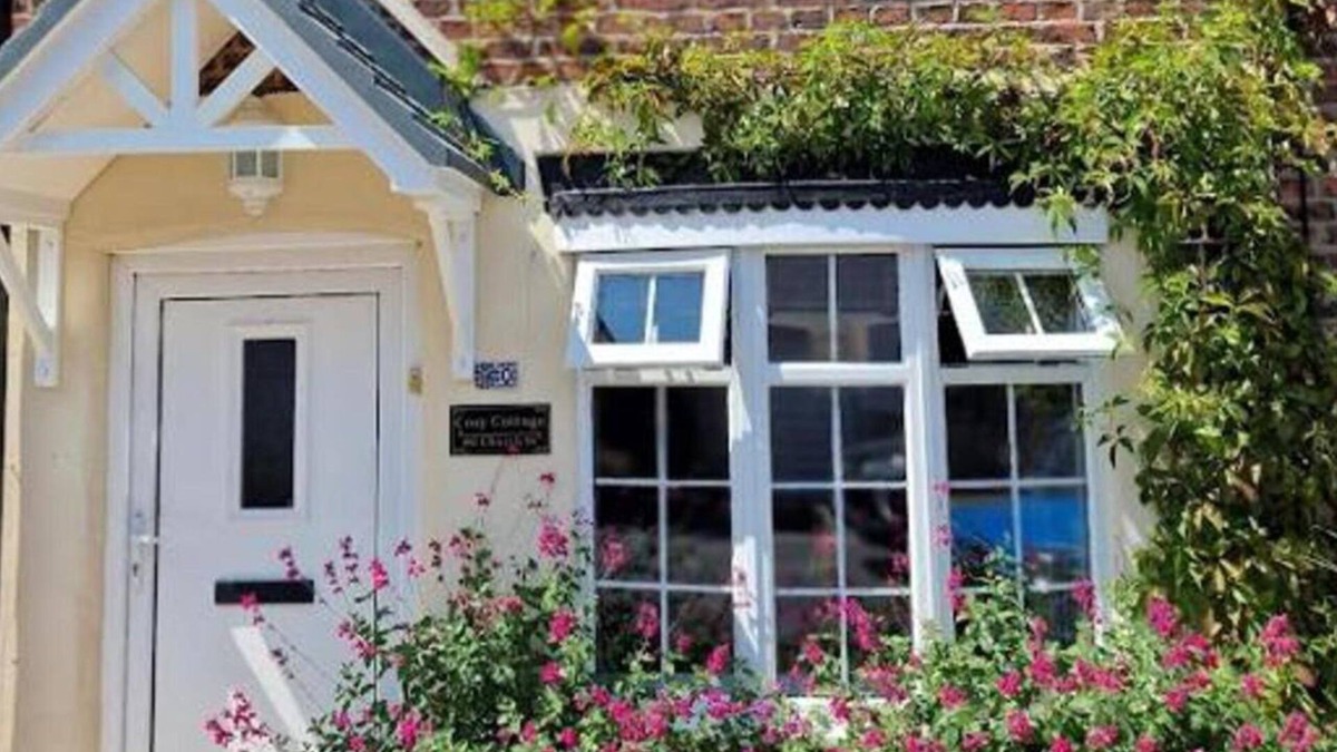 Bawtry Cottage | 'Cosy Cottage' - 2 Bed High End Cottage in Bawtry