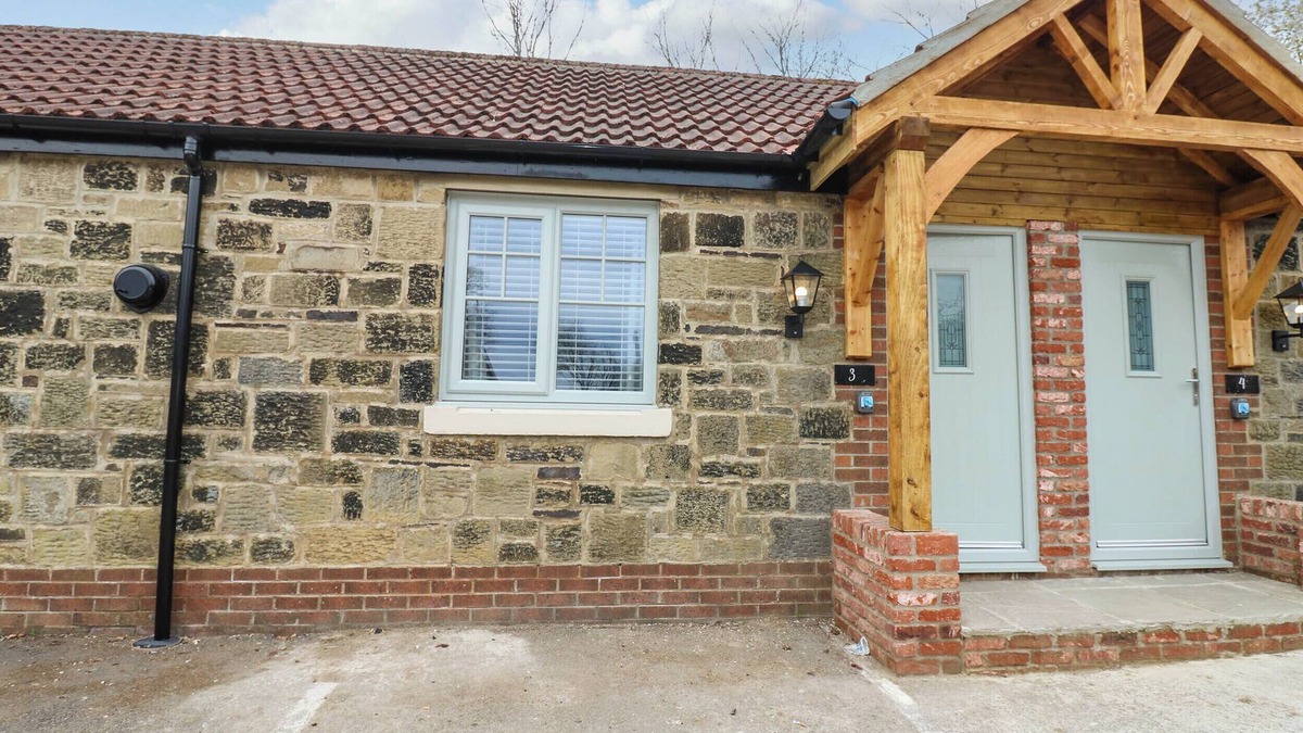 Durham Cottage | COSY COTTAGE 3, pet friendly in Brandon, County Durham