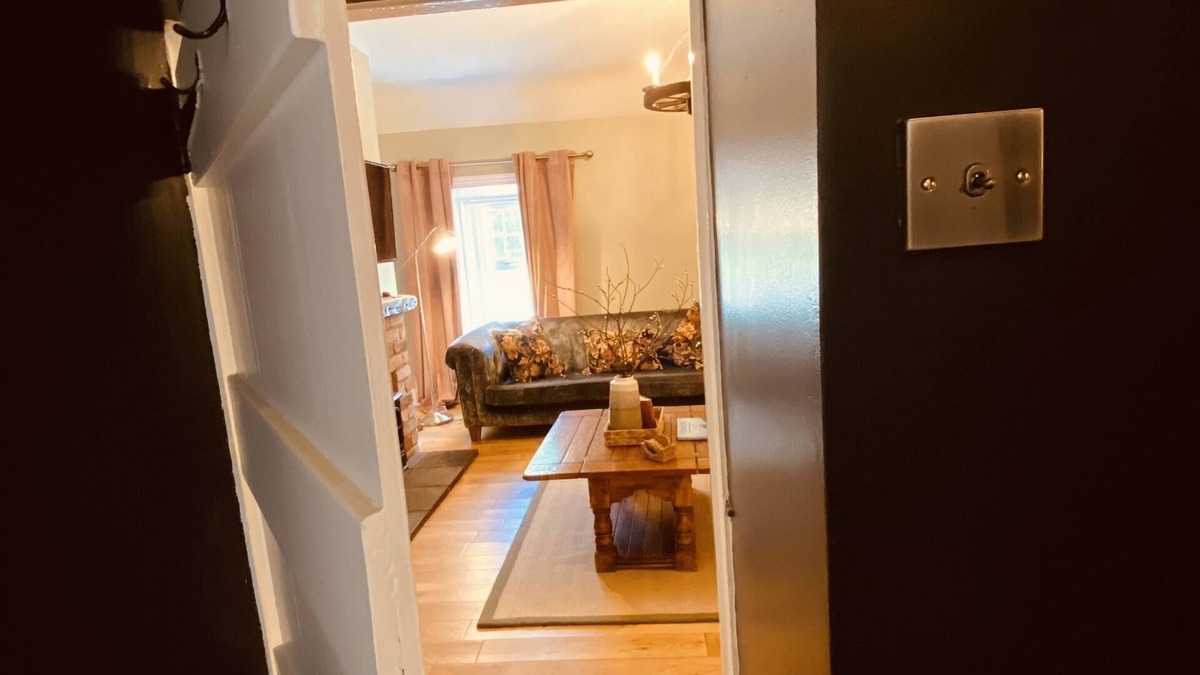 Downpatrick Cottage | Cosy Cottage 5 mins from Killyleagh, Strangford Lough (Pet-Friendly!)