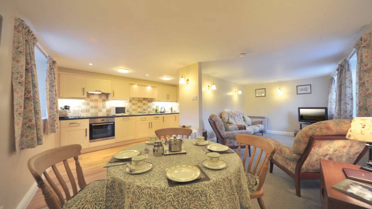 Grasmere Cottage | Cosy cottage in quiet courtyard in Grasmere village with private parking
