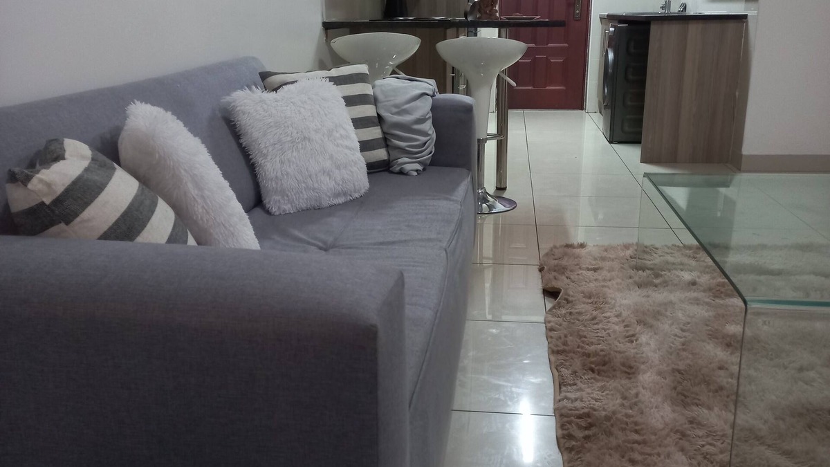 Benoni Apartment | Cosy escape from the city.