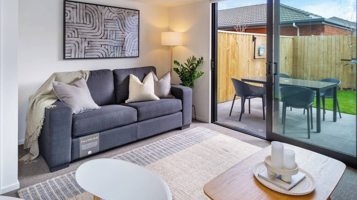 Sydenham House | Cosy Family Haven by Waltham Pool