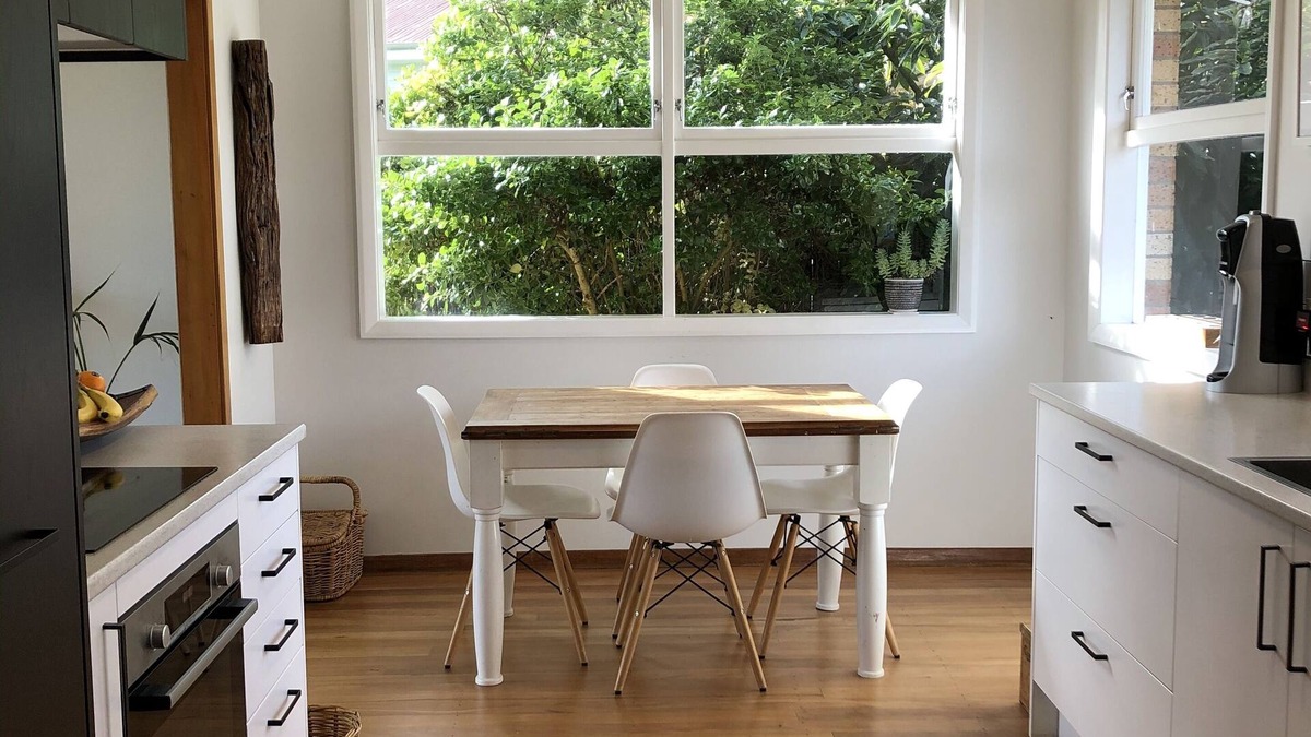 Leamington House | Cosy Family Home