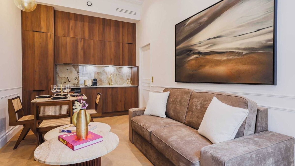 L'Europe Apartment | Cosy flat - 1BR/4P - Arc de Triomphe