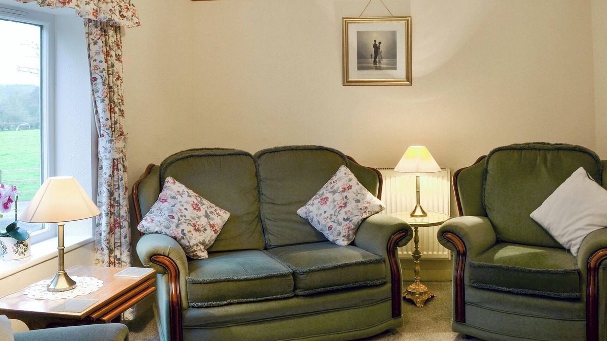 Cheshire West and Chester Cottage | Cosy cottage in a quiet hamlet.