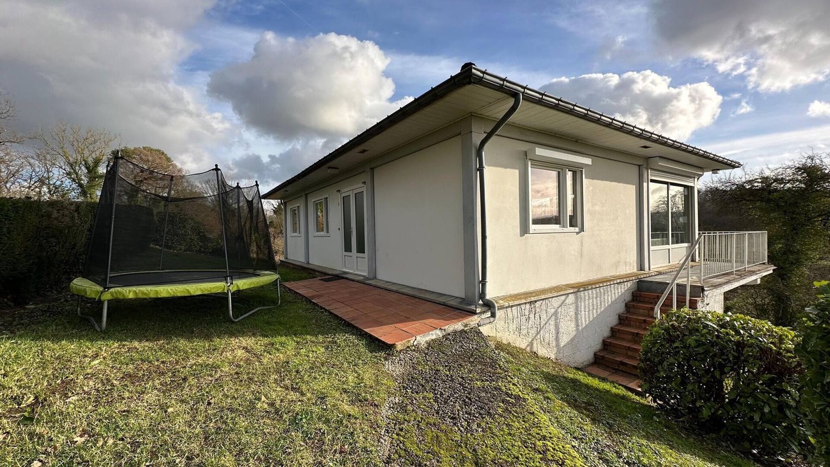 Thon-Samson House | Cosy holiday home in Andenne with terrace