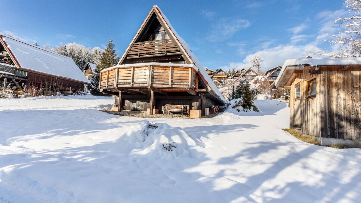 Feichten House | Cosy Holiday Home Moritz with Garden, Balcony, Terrace & Wi-Fi