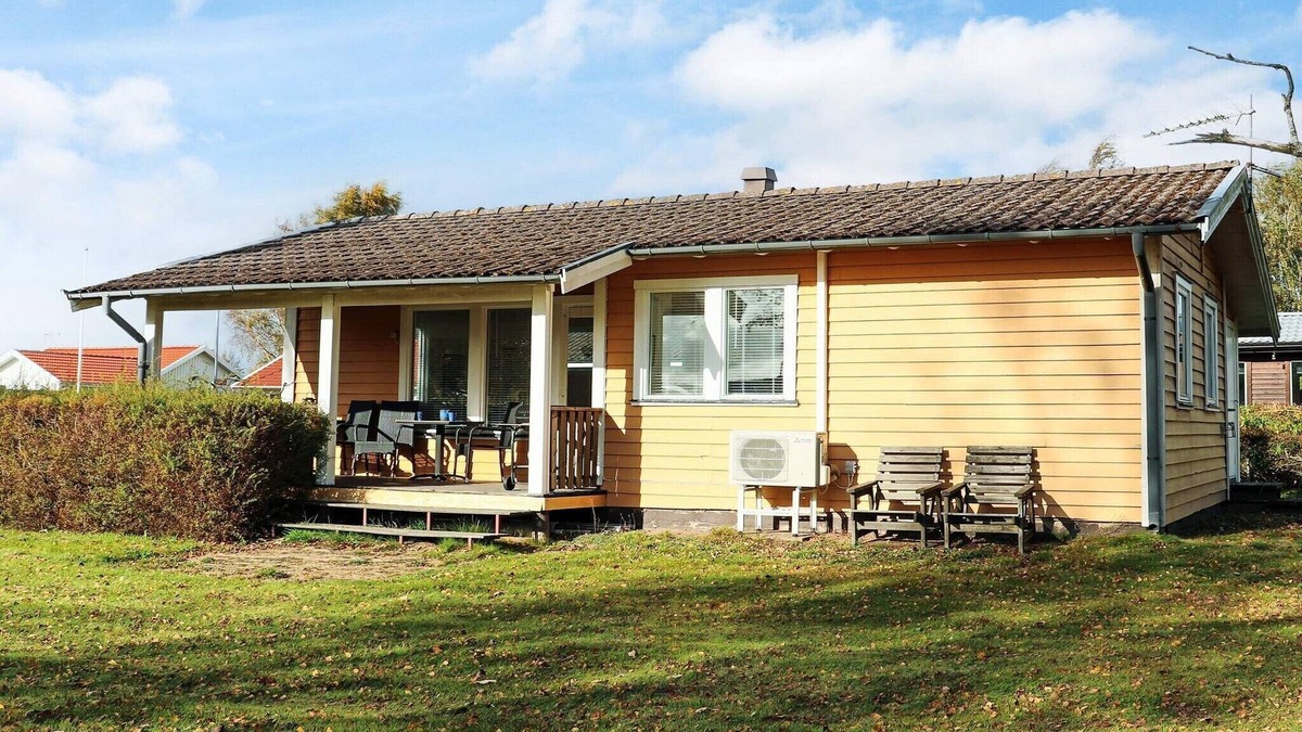 Skummesloevsstrand House | Cosy holiday home with balcony